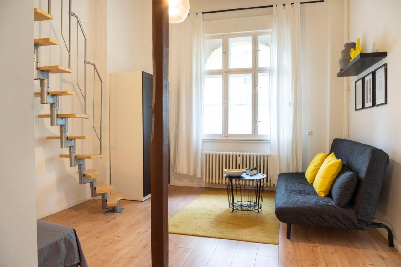 Appartamento Spacious&stylish Loft Bed +s-bahn Access